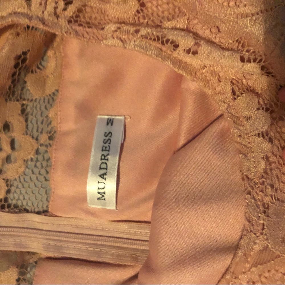 Dress - Picture 3 of 3